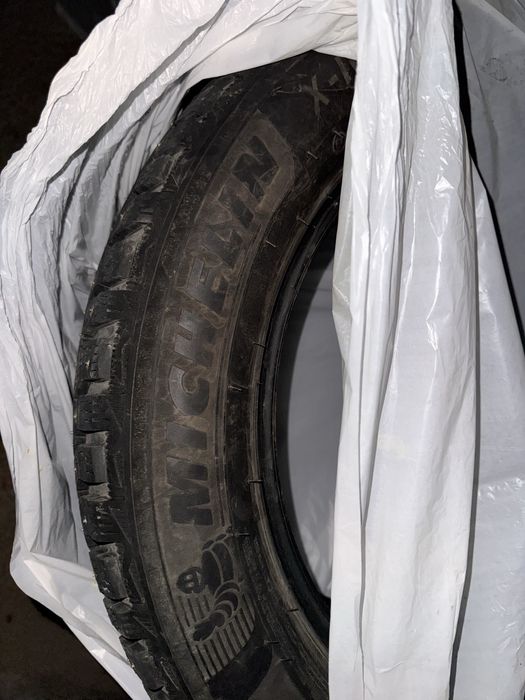 Зимные шины 255/55/19