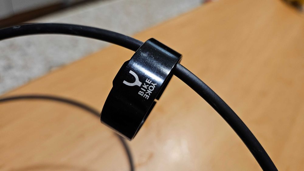 Bike Yoke Divine SL Dropper 30.9 / 80mm + Squeezy