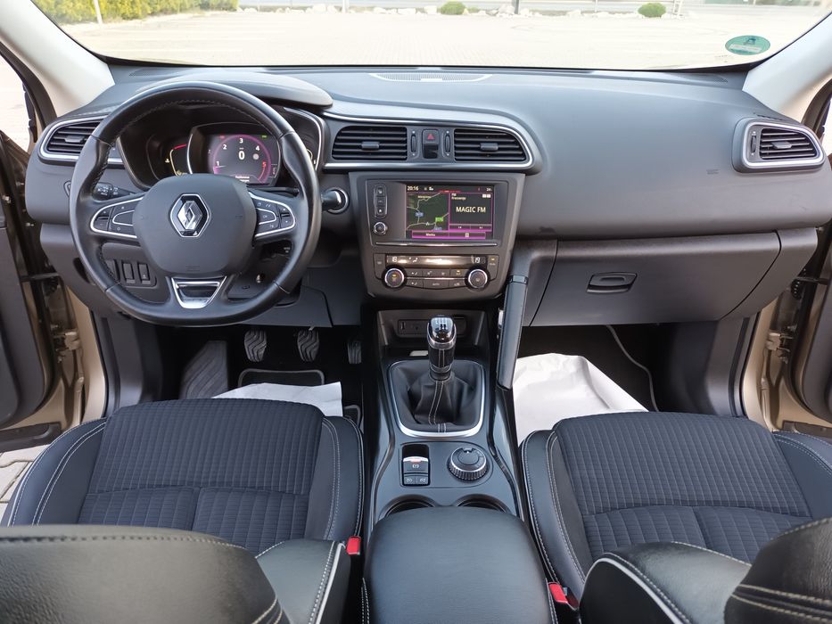 Renault kadjar  4X4  BOSSE 1.6 dci 131 cp   . panoramic