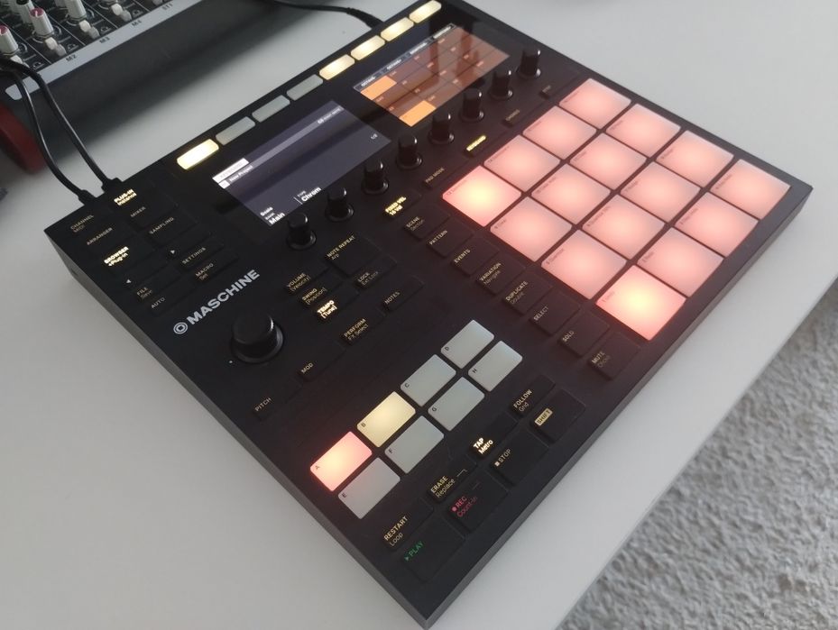 Native Instruments Maschine Mk3