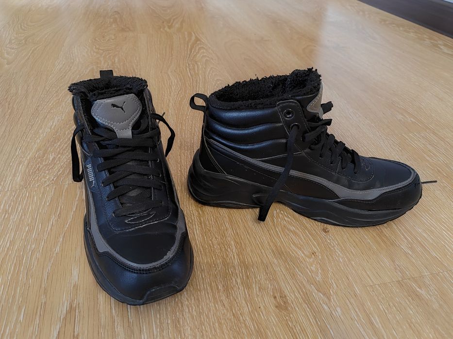 Продам зимние кроссовки