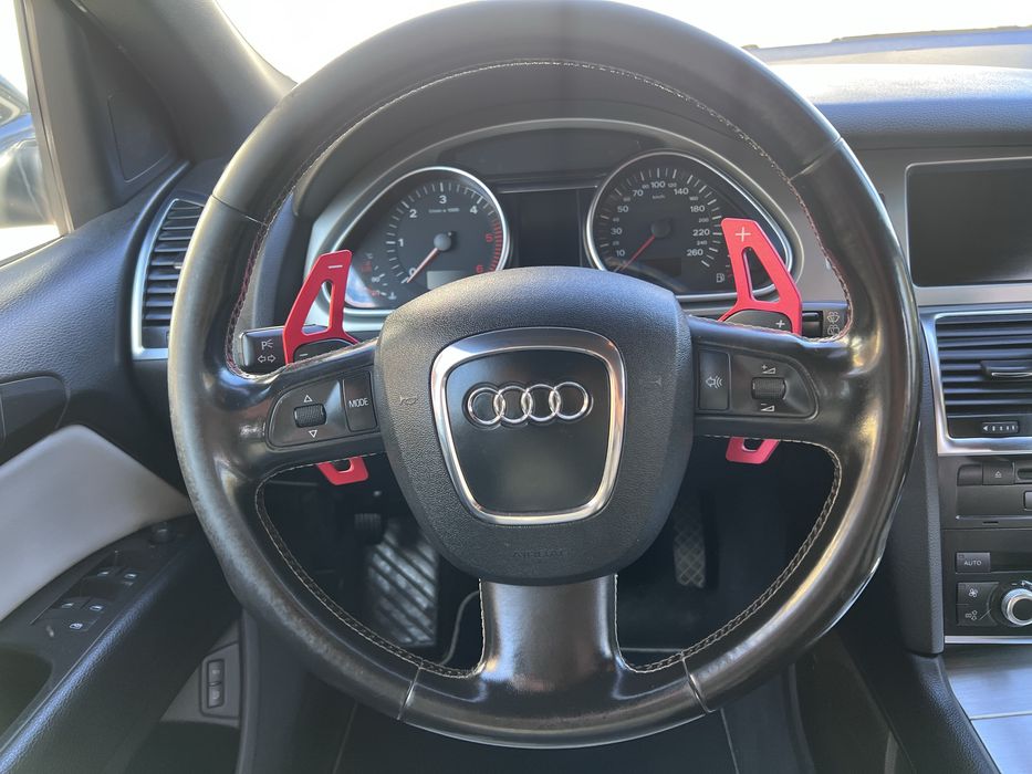 Audi q7 S-line quattro