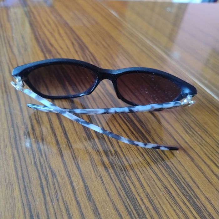 Слънчеви очила FURLA