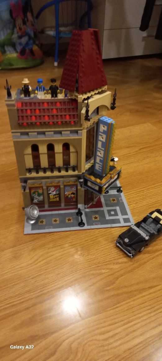 Lego palace cinema- 10232 - creator expert