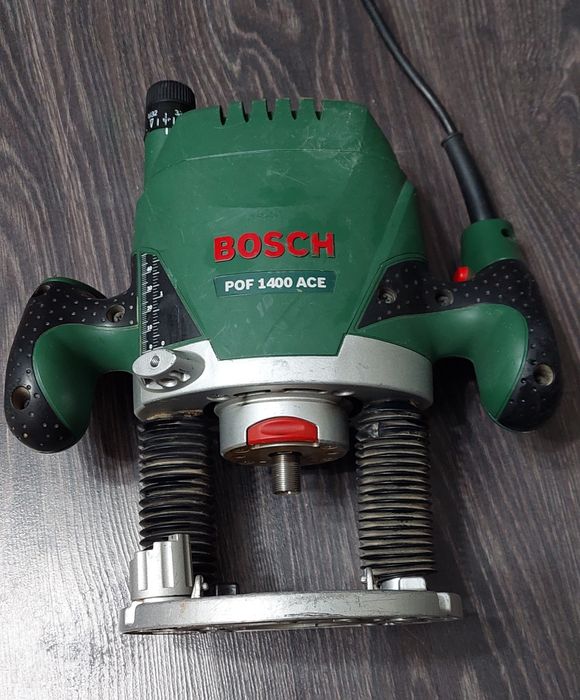 Masina de frezat Bosch Advanced POF 1400 ACE, 1400 W