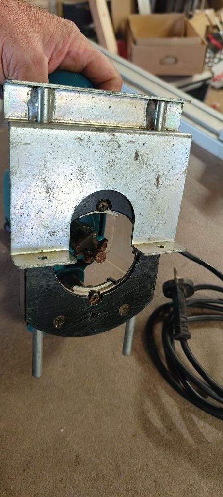 Оберфреза Makita 3620