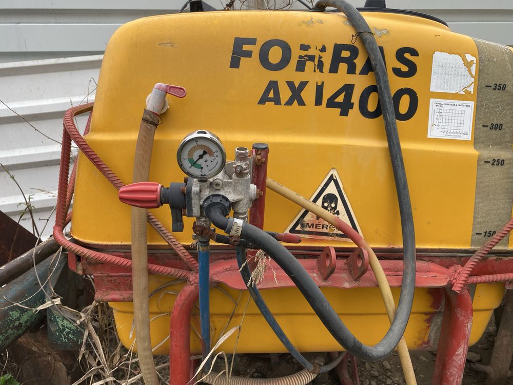 Pompa de stropit la vie/instalatie pt erbicidat arabil
