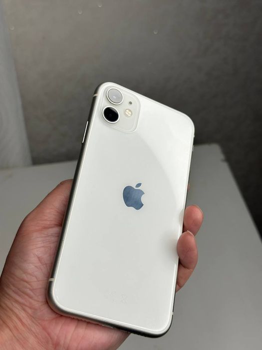 Iphone 11 в отличном состоянии