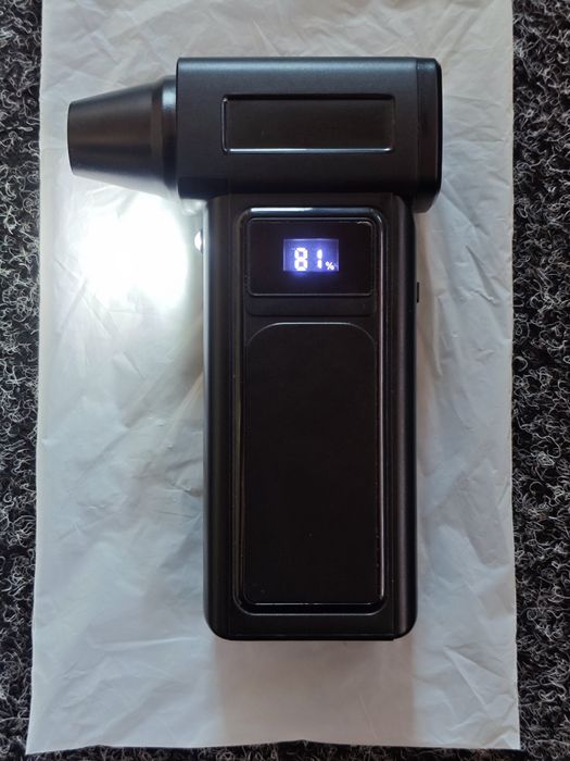 Mini suflanta aer cu functie de aspirare