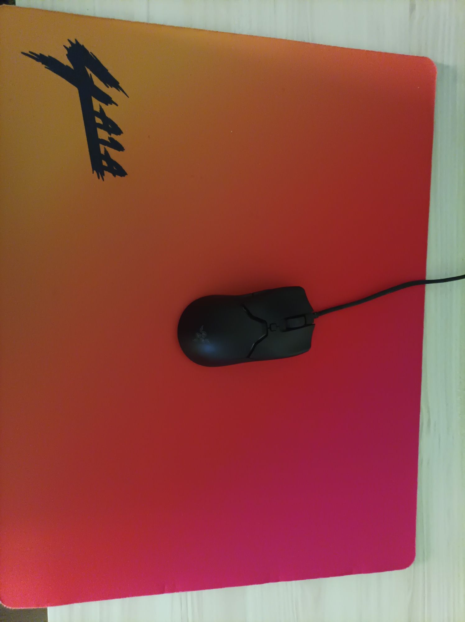 Клавиатура за геймъри+мишка и Mouse pad