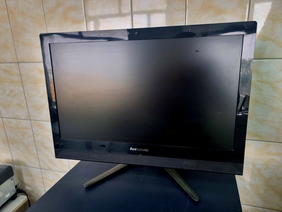 Моноблок Lenovo для учёбы и работы