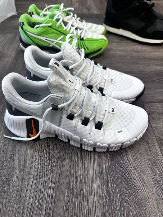 Кроссовки макасины