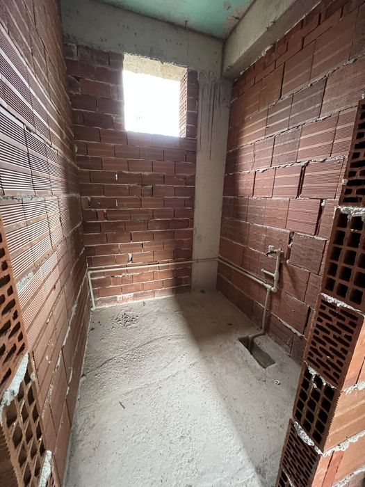 Продава се Къща в с. Поленица, Област Благоевград - 260 кв.м за 1116 €/кв.м - Снимка #2