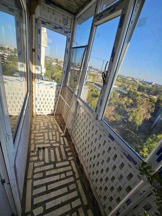 4 camere Vergului total decomandat cu 2 bai si 2 balcoane