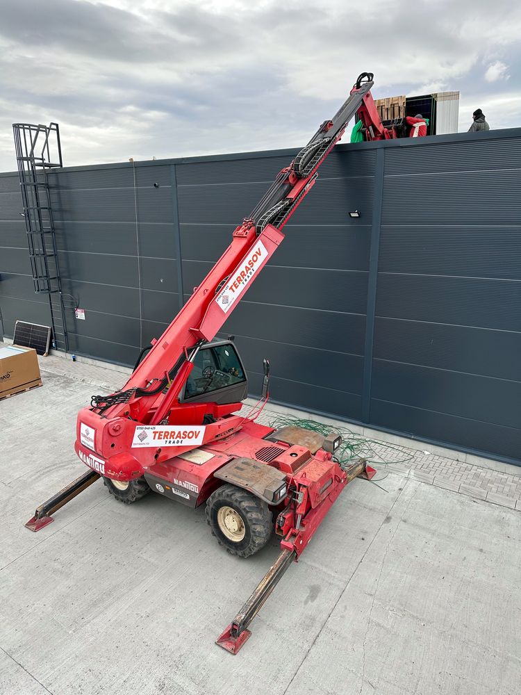 Închiriezi Manitou Rotativ 18 metri cu Furci,Cupa - Macara Sovata