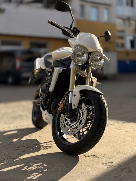 Triumph street triple 675 2010