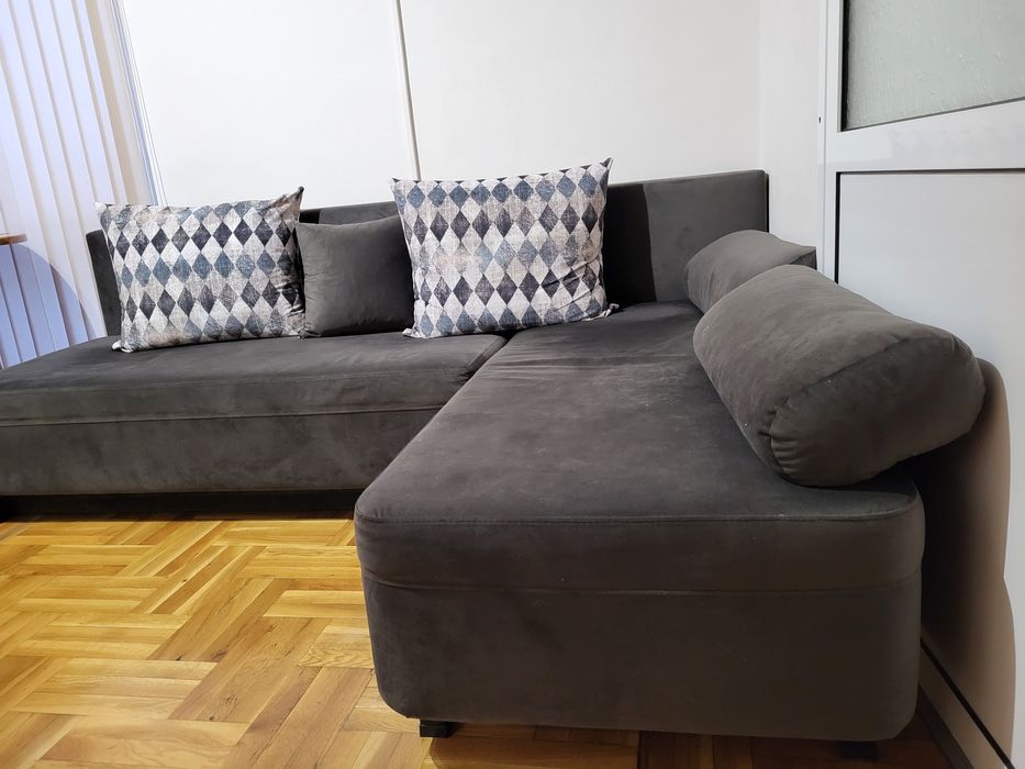 Разтегателен диван Виденов