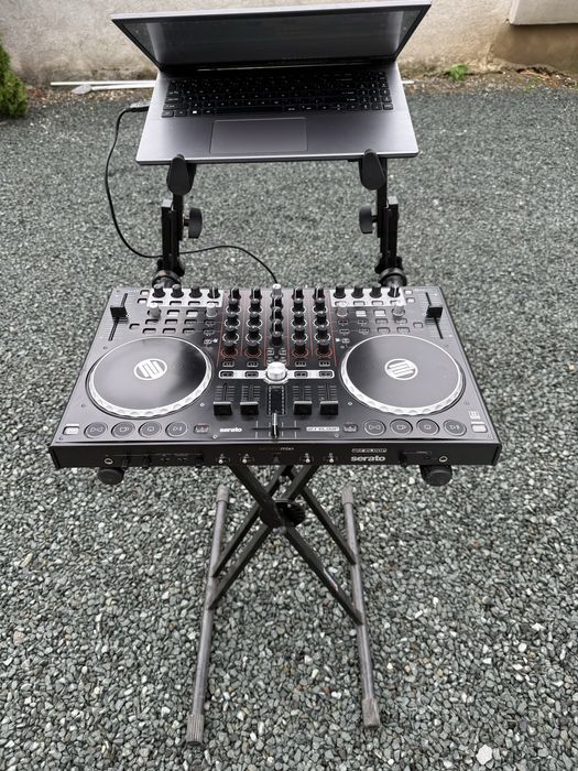 Mixer Reloop treminal mix 4