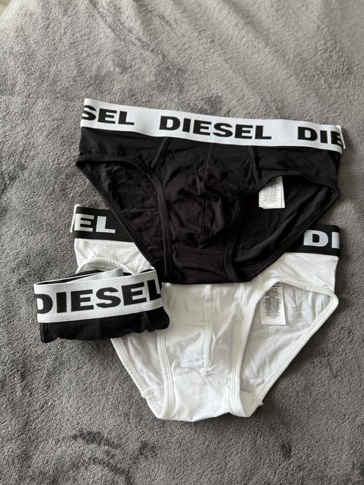 Diesel set 3 chiloti alb negru marimea S noi originali