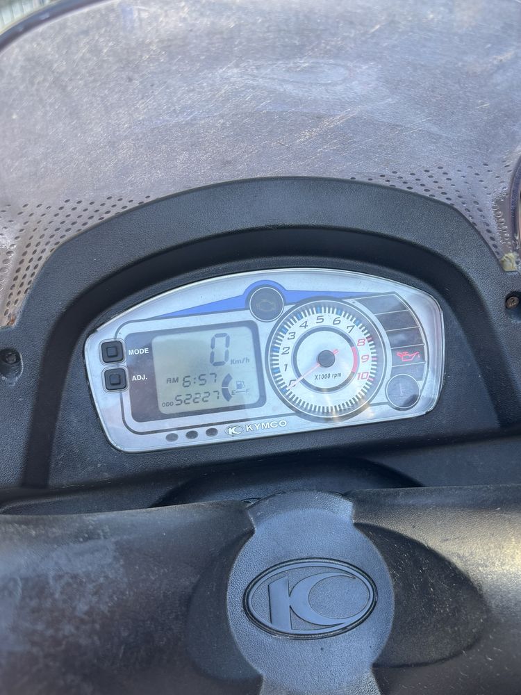 Scuter Kymco Dink 200i inmatriculat cu acte!