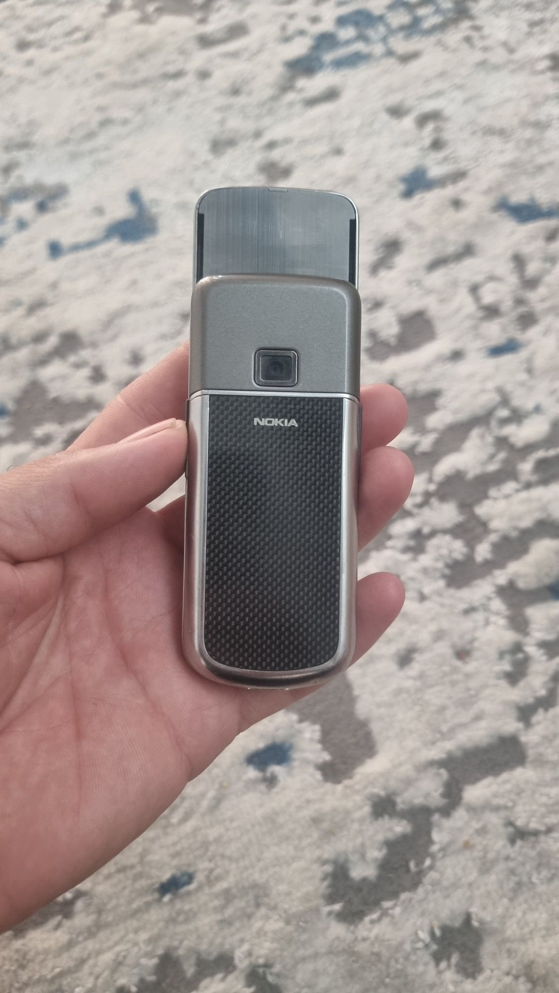 Nokia 88 00carbon arte.