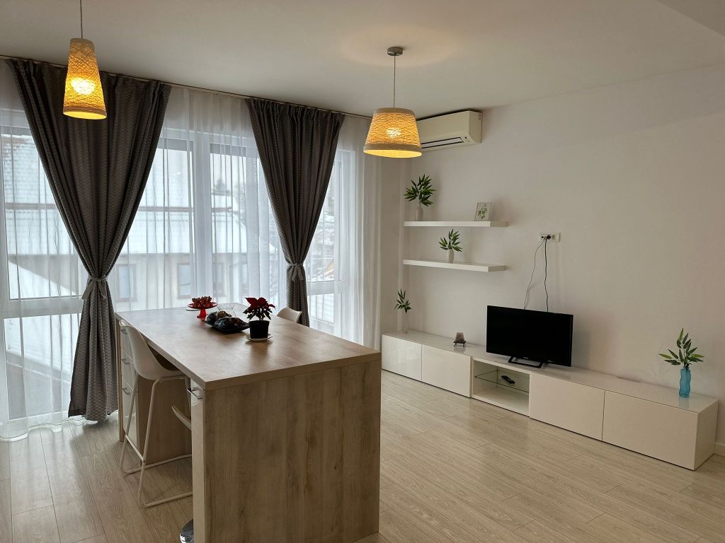 Cazare Apartament 2 camere de lux regim hotelier cu prelungire