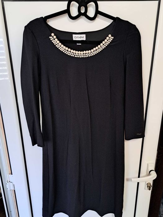 Черна Рокля Danini