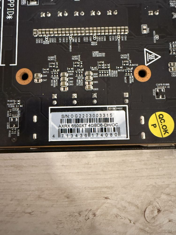 AMD Radeon RX6500XT