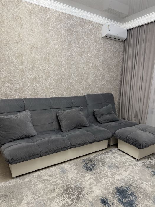 Диван в хорошем состоянии