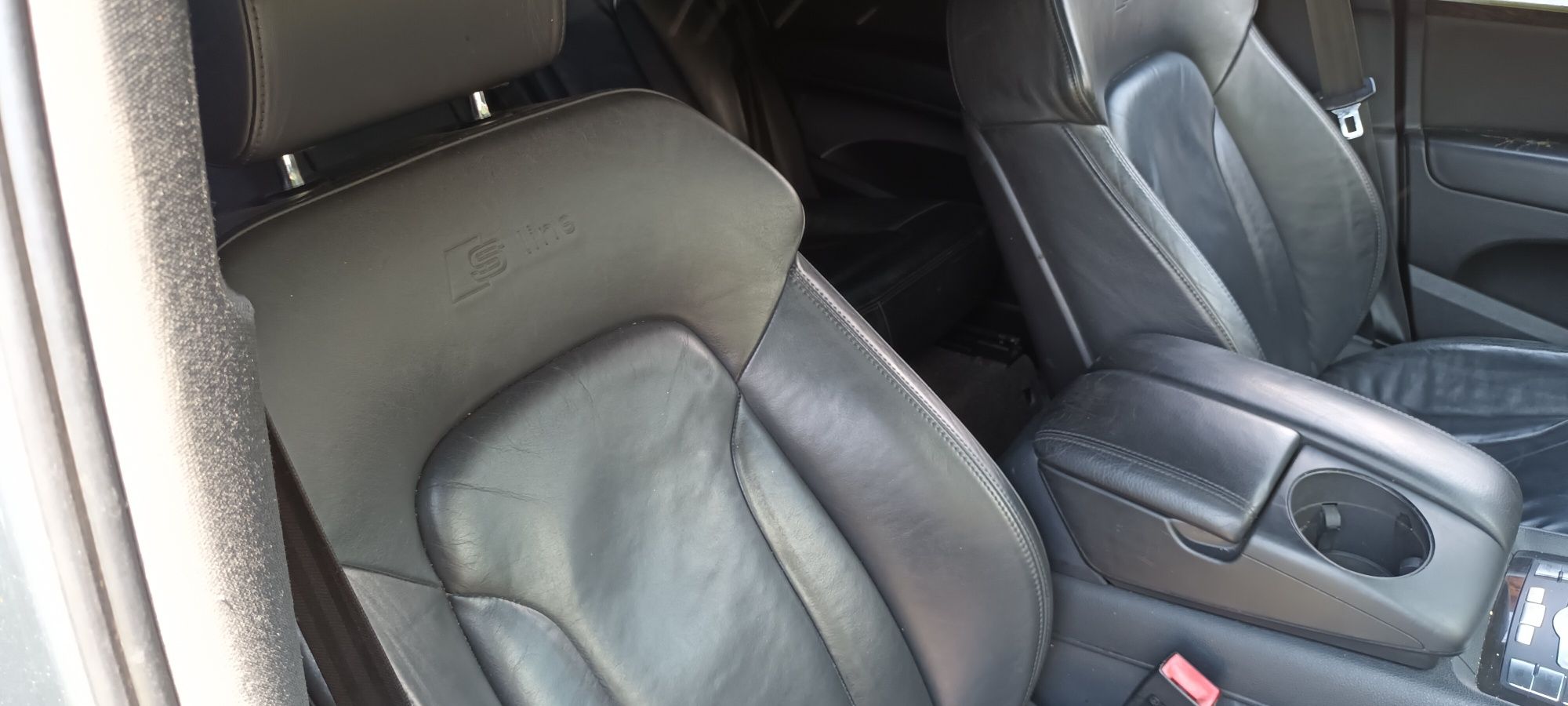S line салон за Audi Q7