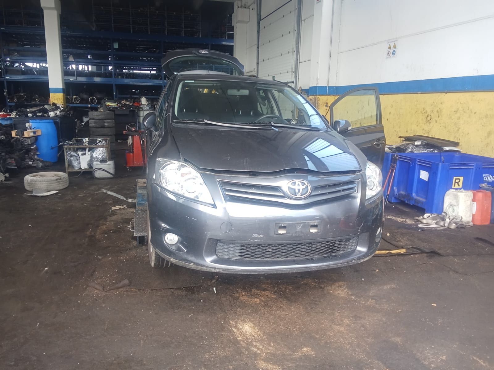 Piese Toyota auris 1.4 D  (2010)