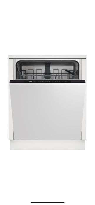 Чисто нова съдомиална Beko