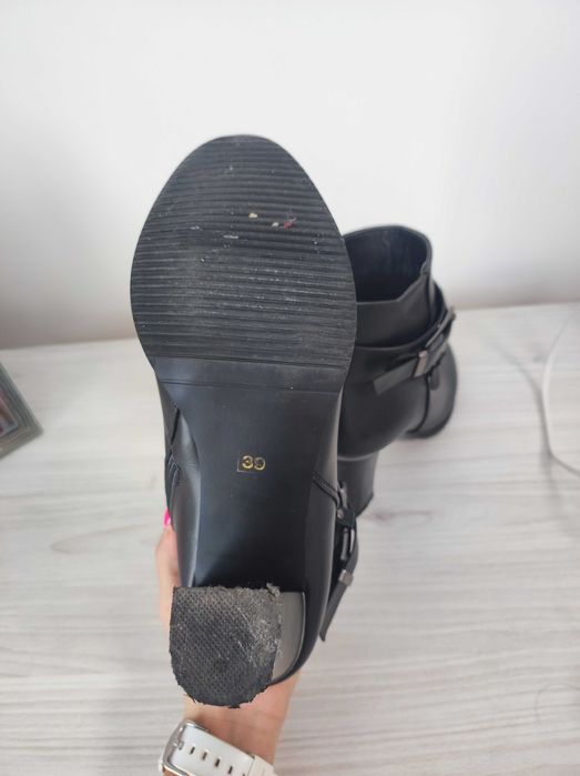 Черни високи боти