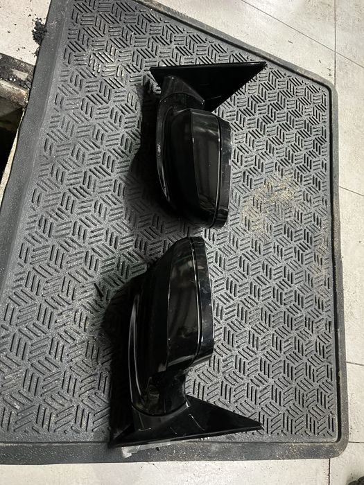 Огледало бмв х1 е84 2010г ( ogledalo bmw x1 e84 2010g )