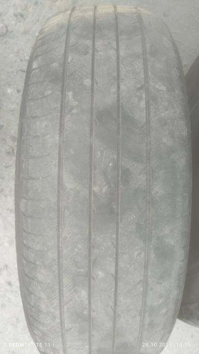 Продам шины пара летних и 1 зимняя