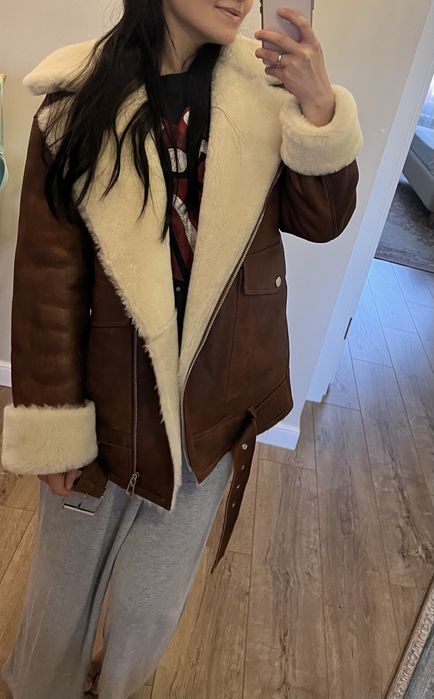 Продаю дублёнку из натуральной овчины, верх 100% натуральная кожа.