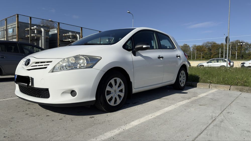 Toyota Auris 2012 1,3 benzina
