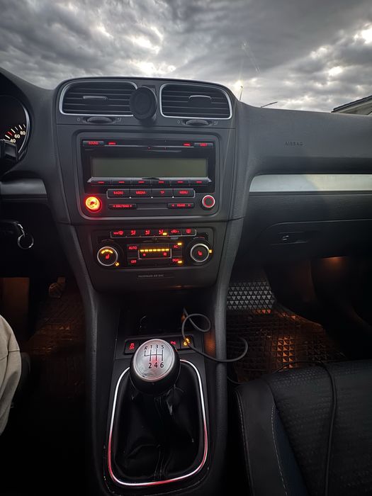 VAND GOLF 5000€ Negociabil - an 2010