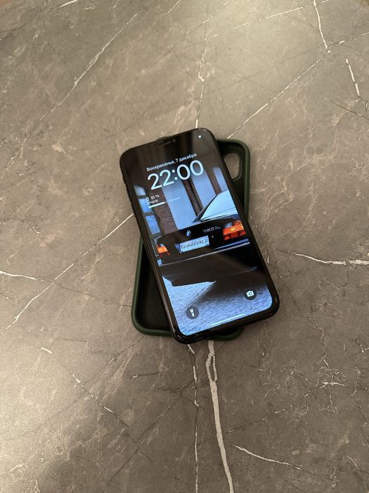 Продам айфон XR 128G