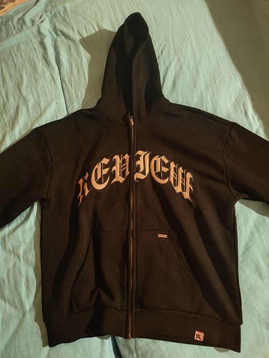 Мъжки суичър REVIEW