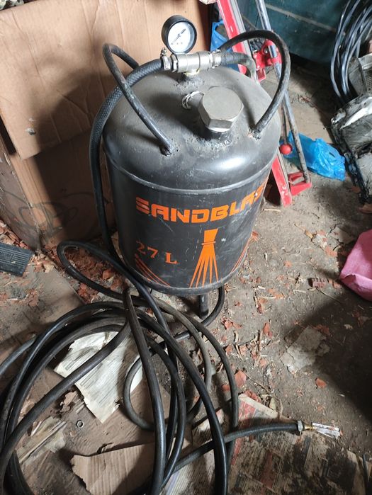 Пескоструйный аппарат 27л sanblast