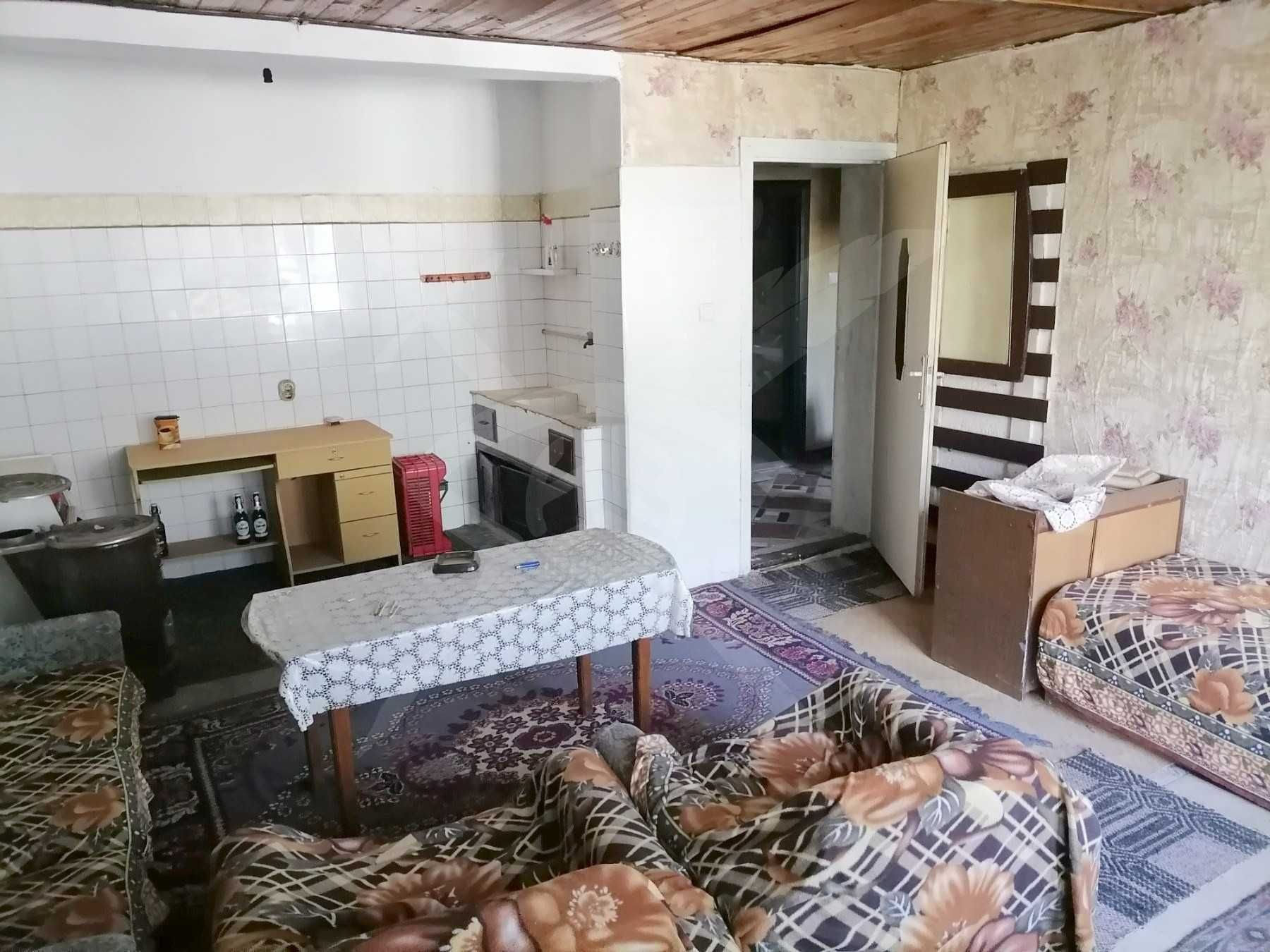 Отдих или бизнес с нощувки в Родопите! Двустаен в град Лъки! 61949
