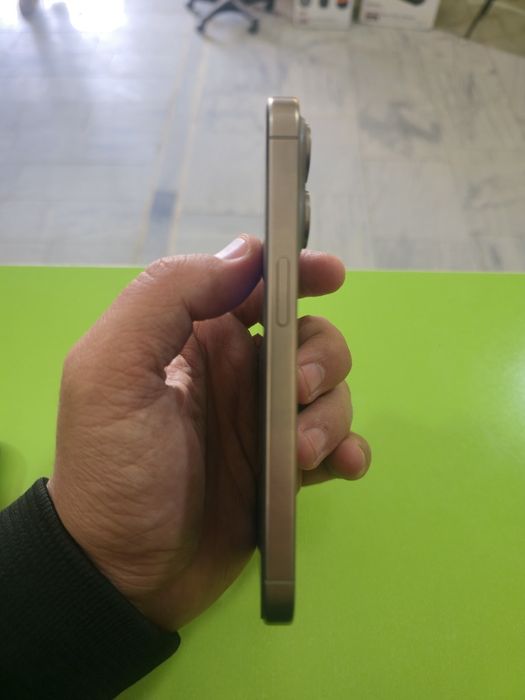 Iphone 15 pro idyal