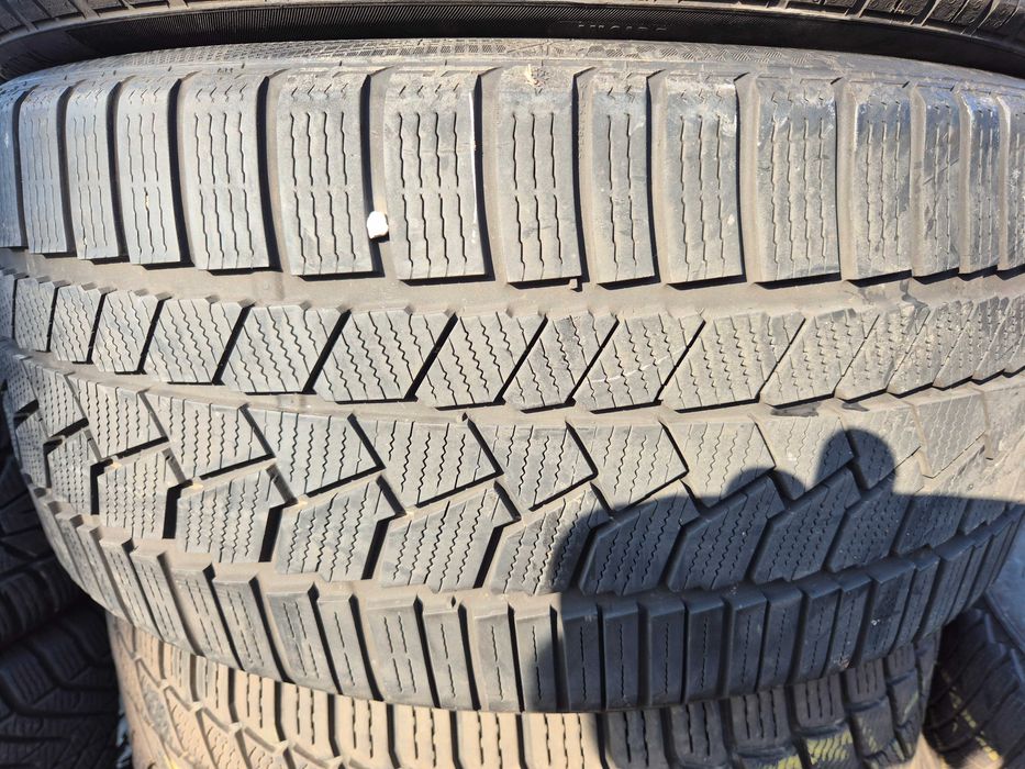 2 Anvelope de IARNA - 255/35/21 - Continental - APP NOI DOT 2023 !