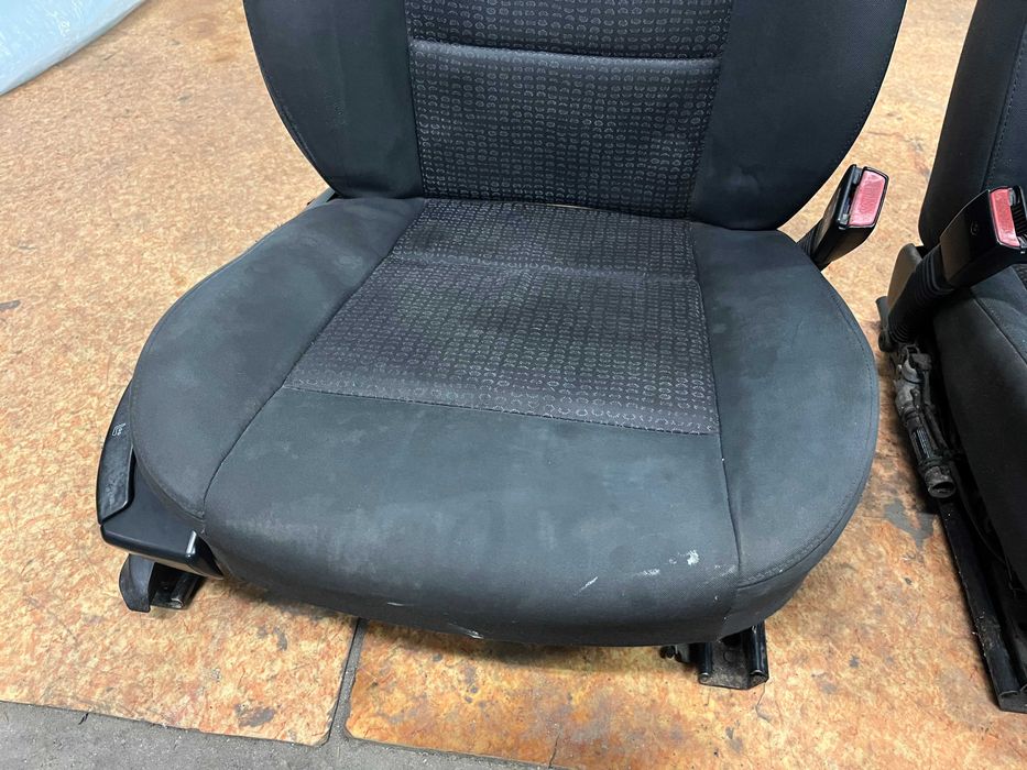 Фейсов салон за BMW E46 (седан)