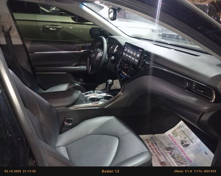 Toyota camry 22-23 salondan chiqan ozm nomimda