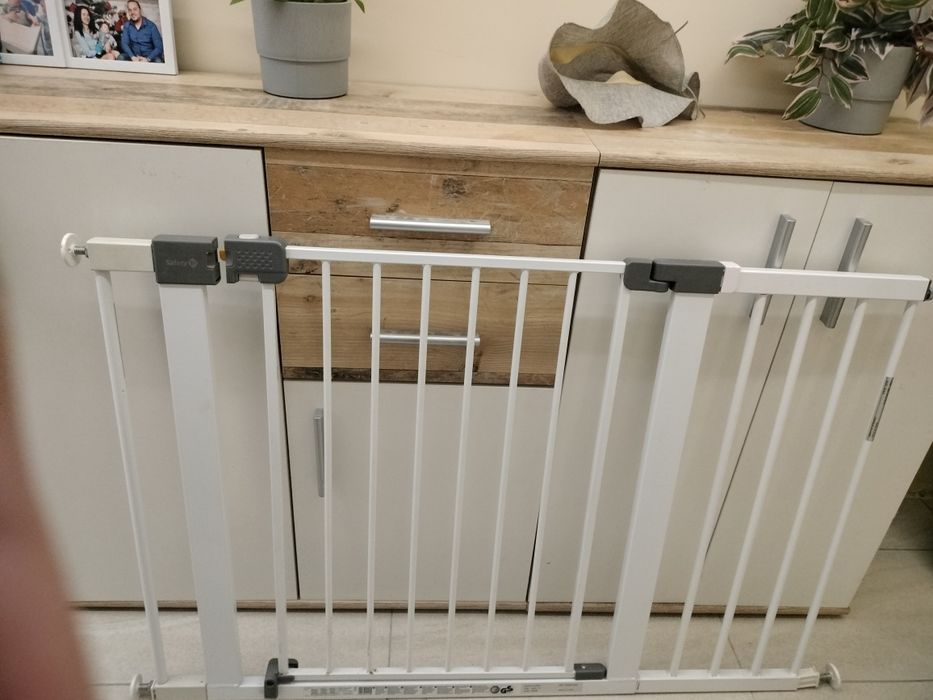 Safety 1ST метална преграда за деца