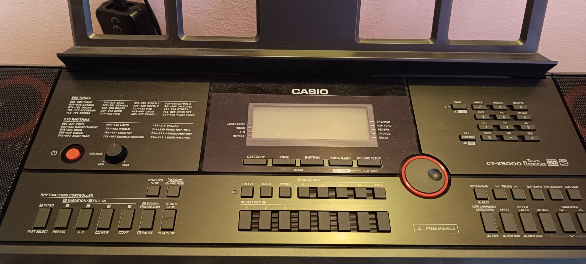 Синтезатор Casio CT-X3000