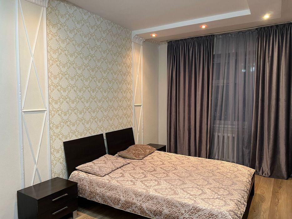 Кровать двухспальная