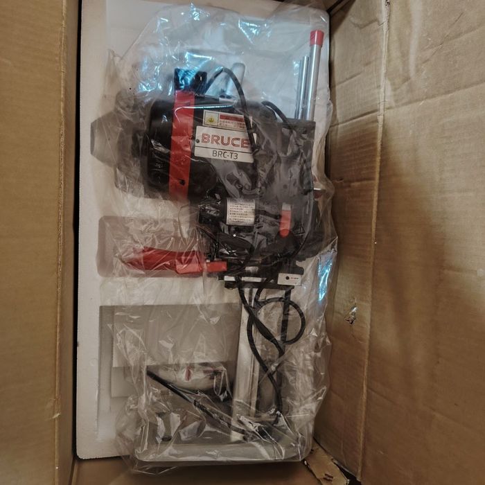 Rezak mashinasi QALIN MATERIAL kesish uchun  BRUCE BRS-T3